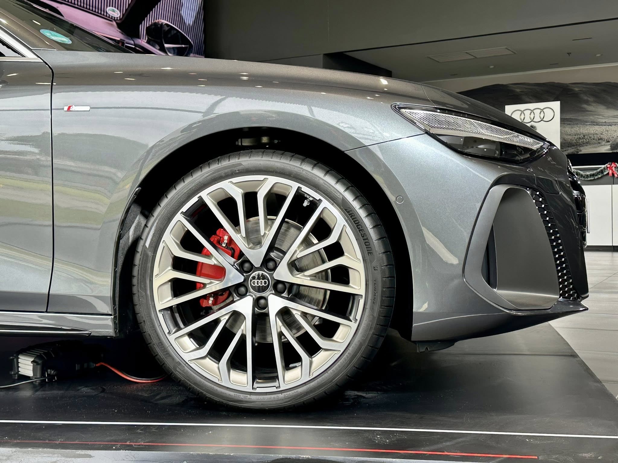 593989645_1299438875561275_5356716418193555563_n