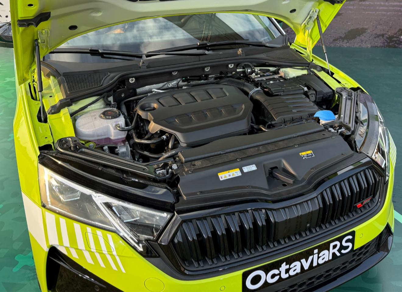 600327333_33077059385272626_1218907556477693040_n