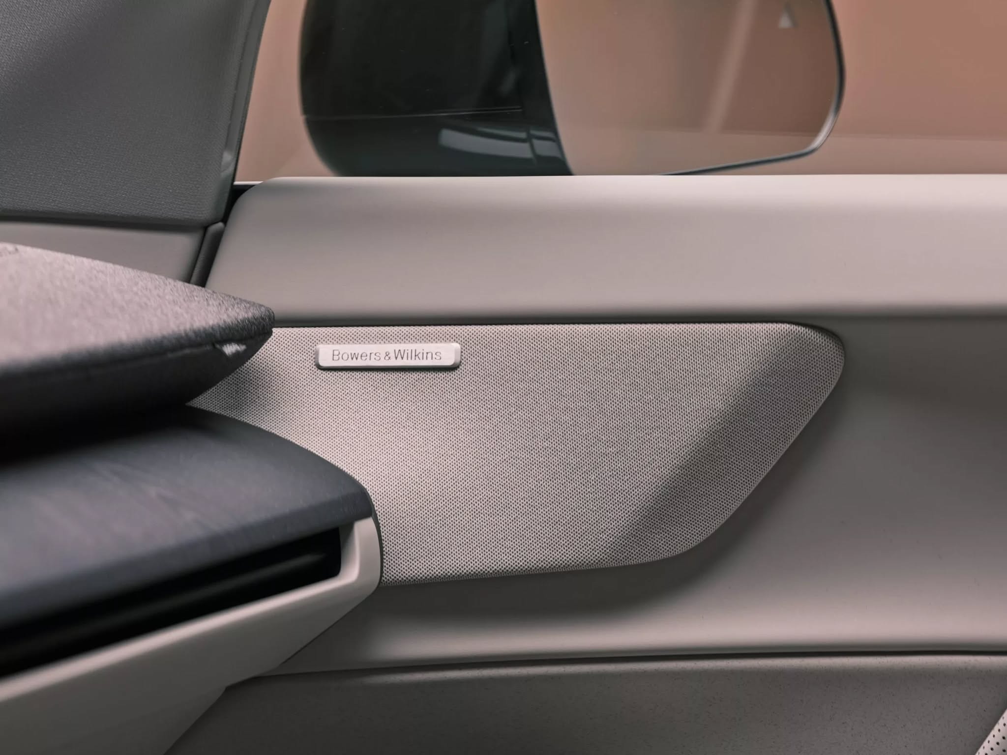 621812952_1339915544846941_6153143655930656974_n