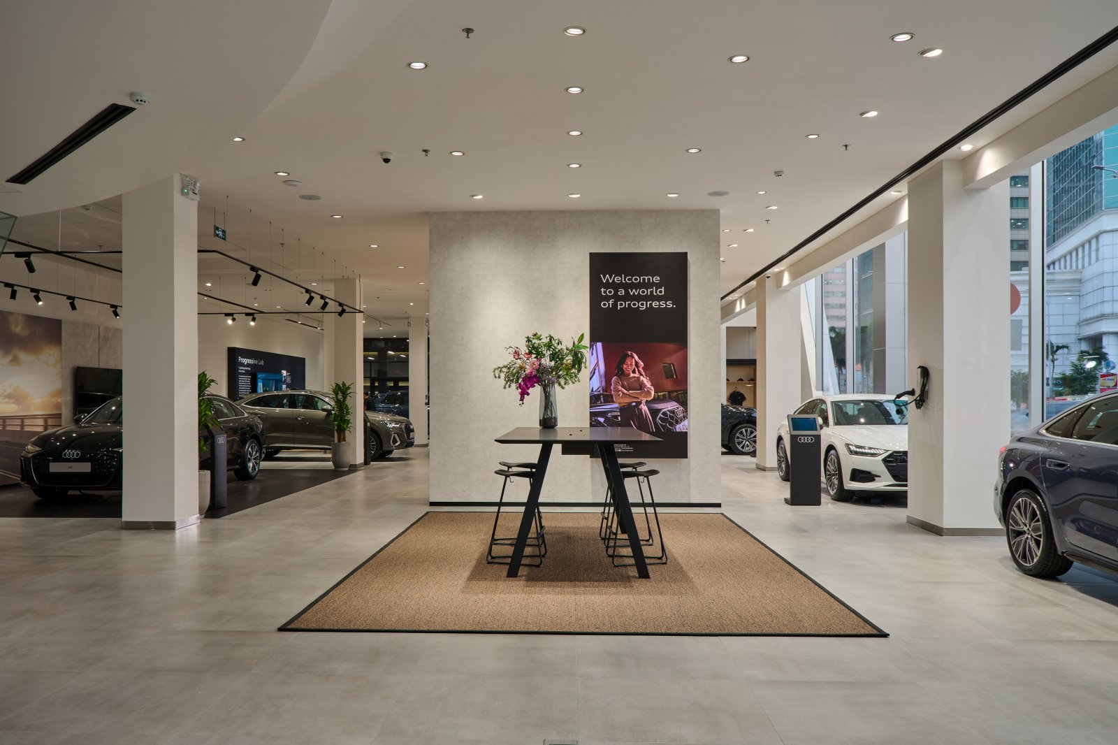 audi showroom12
