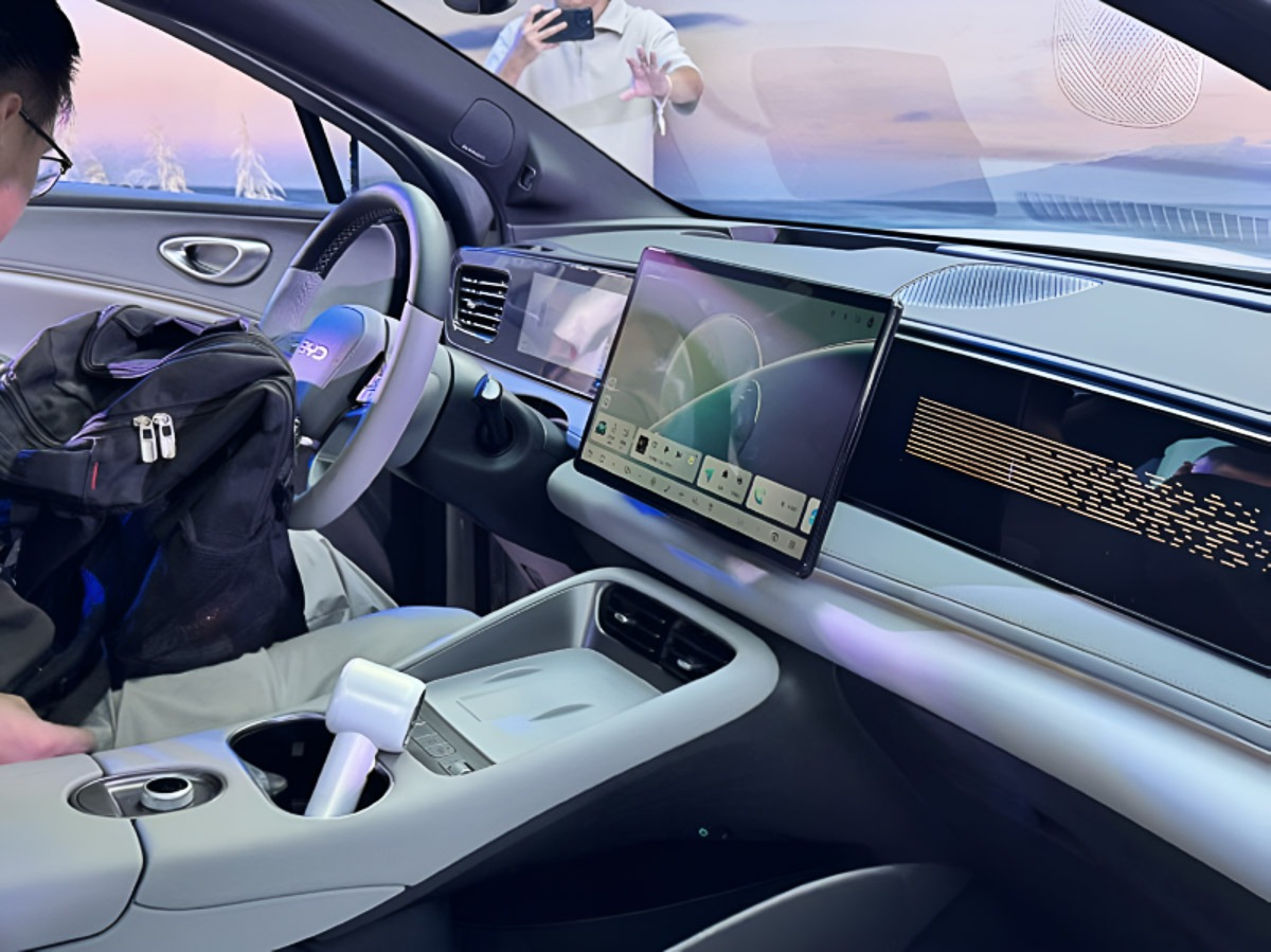 byd 1
