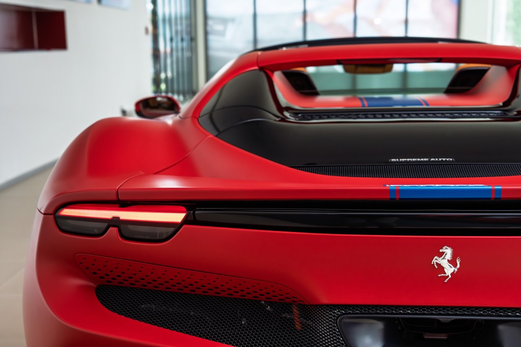 ferrari-autoblog-06