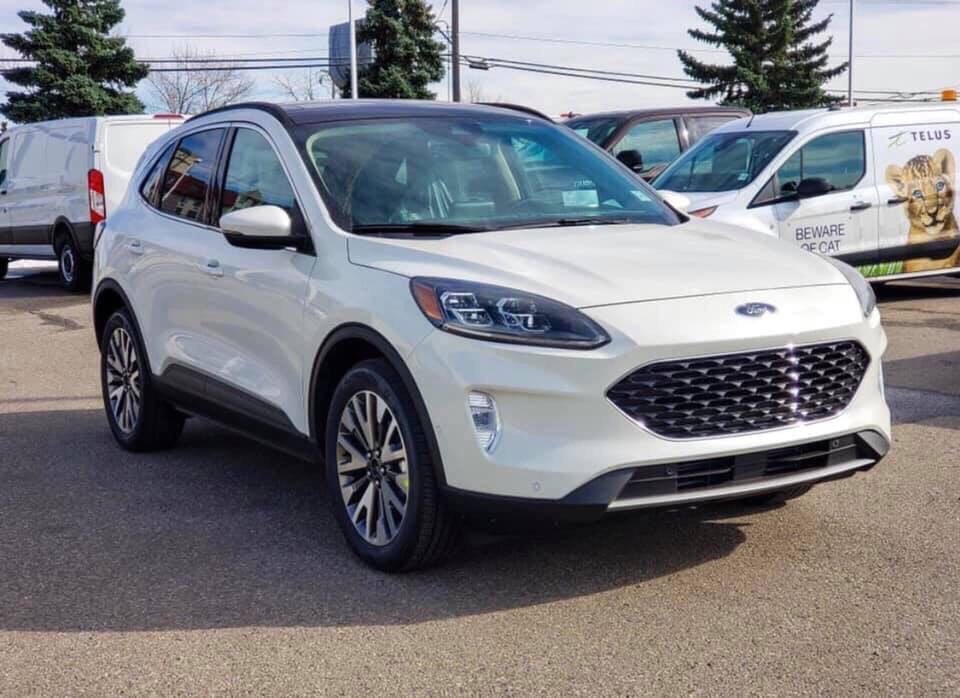 ford-escape-titanium-2020