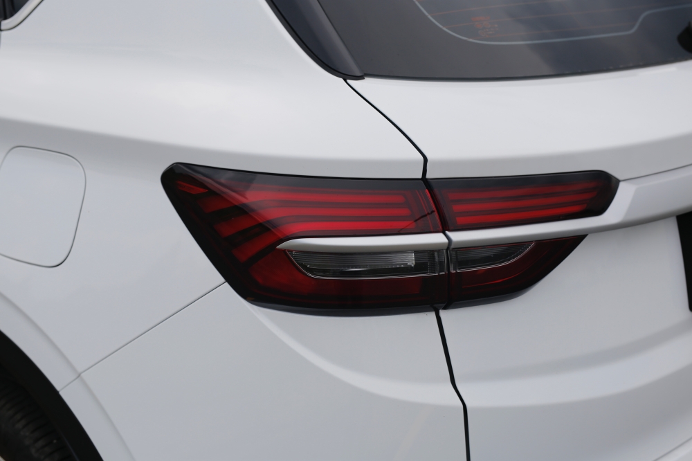 Geely Coolray 49