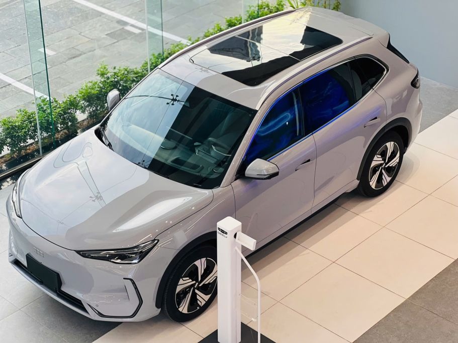 geely2