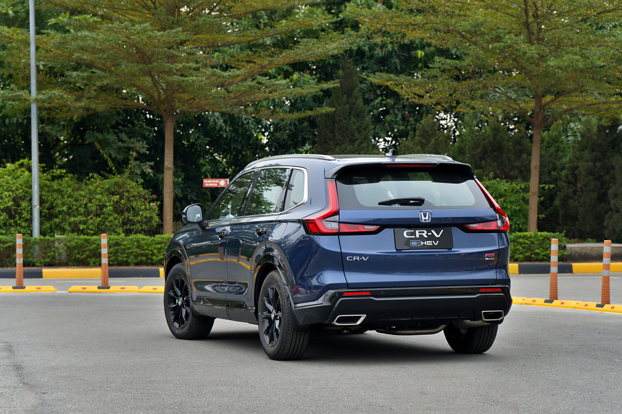 honda cr-v hybrid 2026 lap rap -2