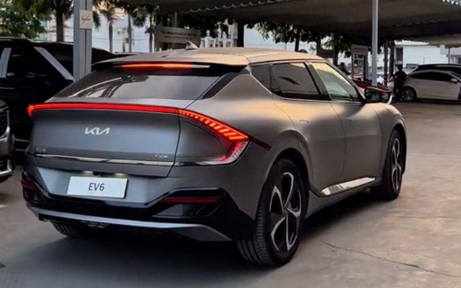 kia-ev6-2-1769301572763-17693015