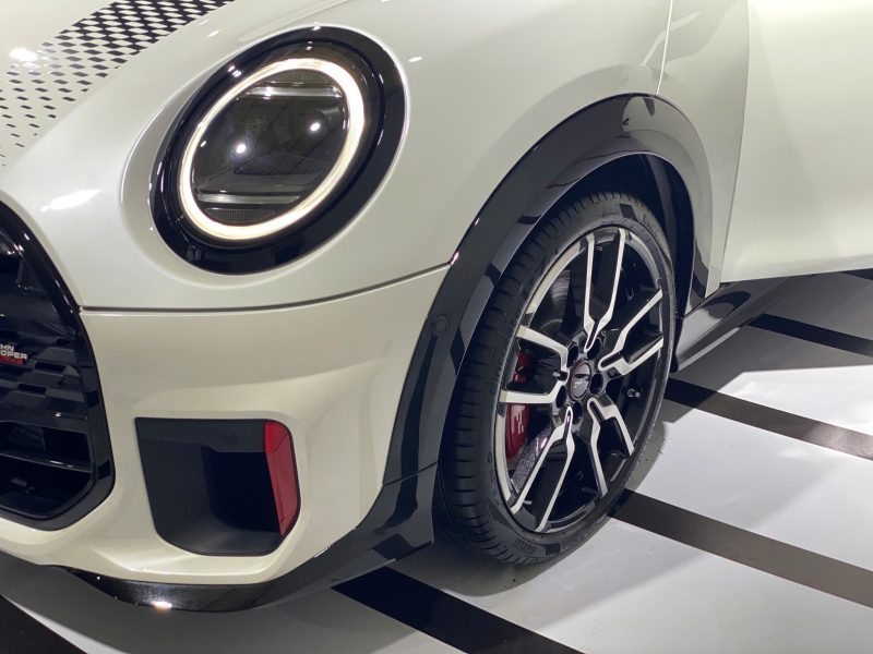 MINI-JCW-12