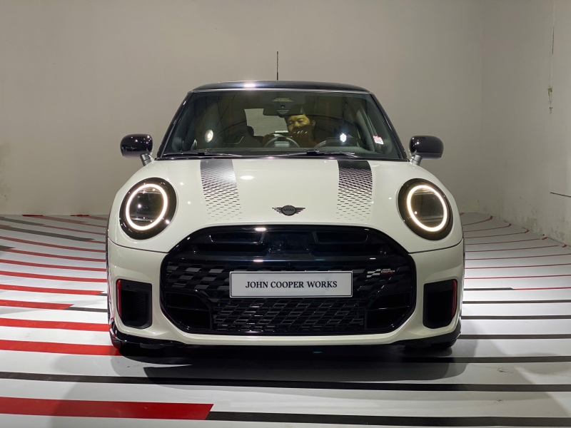 MINI-JCW-13-1