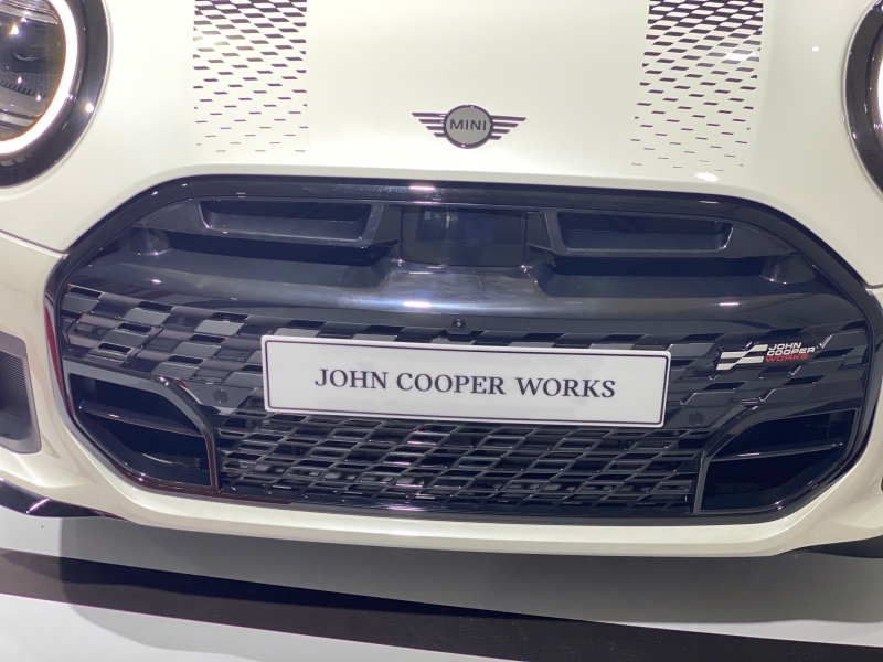 MINI-JCW-24