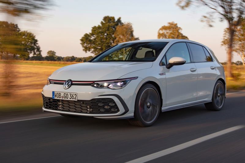 vw-golf-2025-01