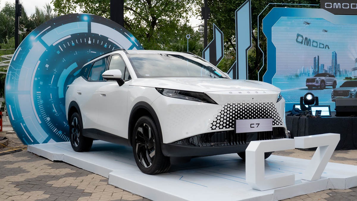 xedoisong_ky_niem_01_nam_omoda_j (4)