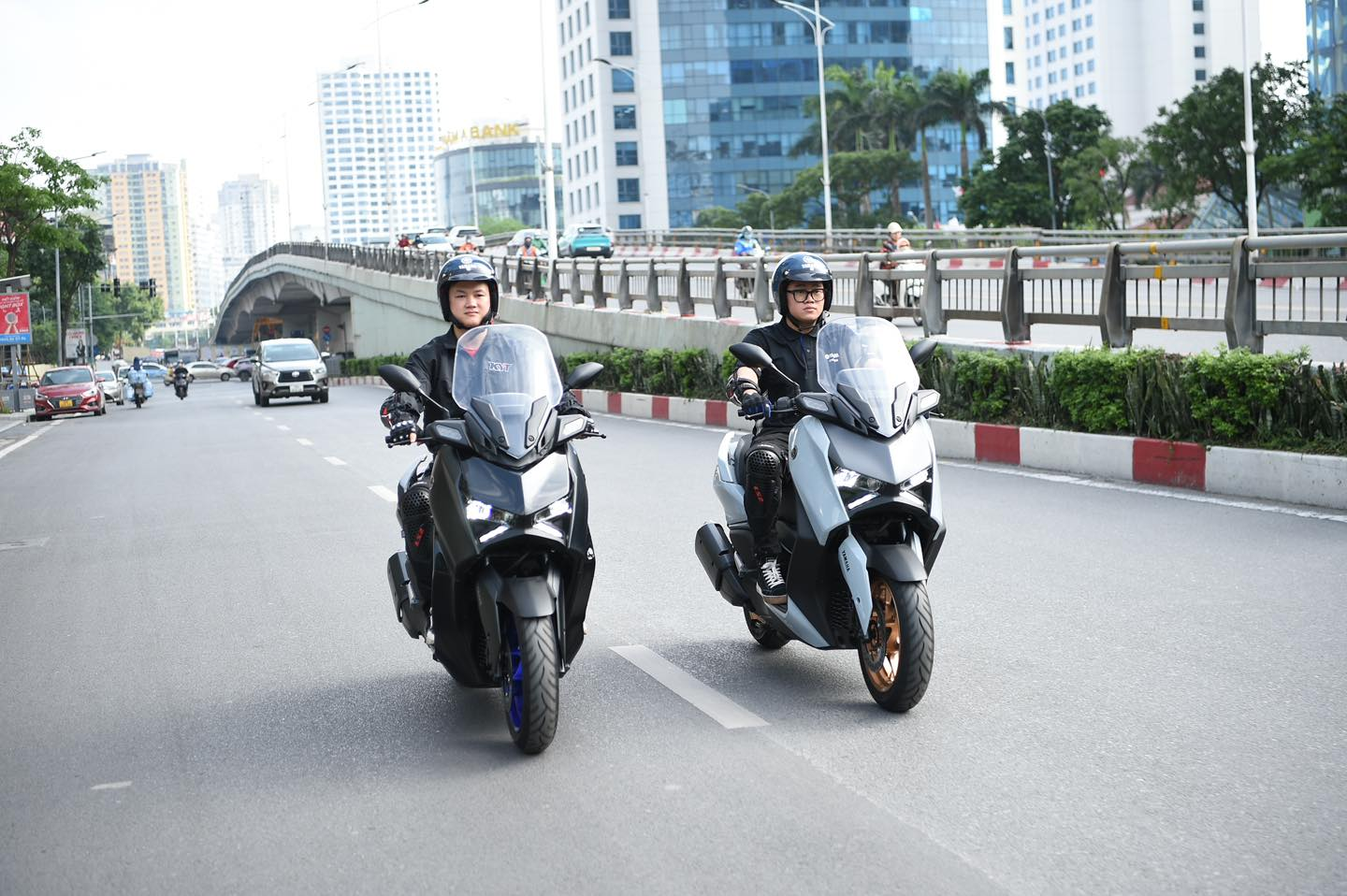yamaha-xmax-autoblog-02